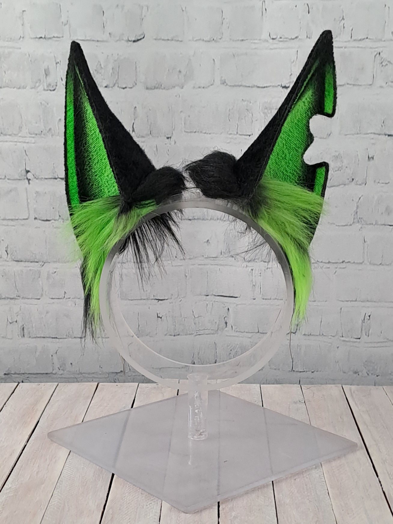 Large Toxic Wolf Ears