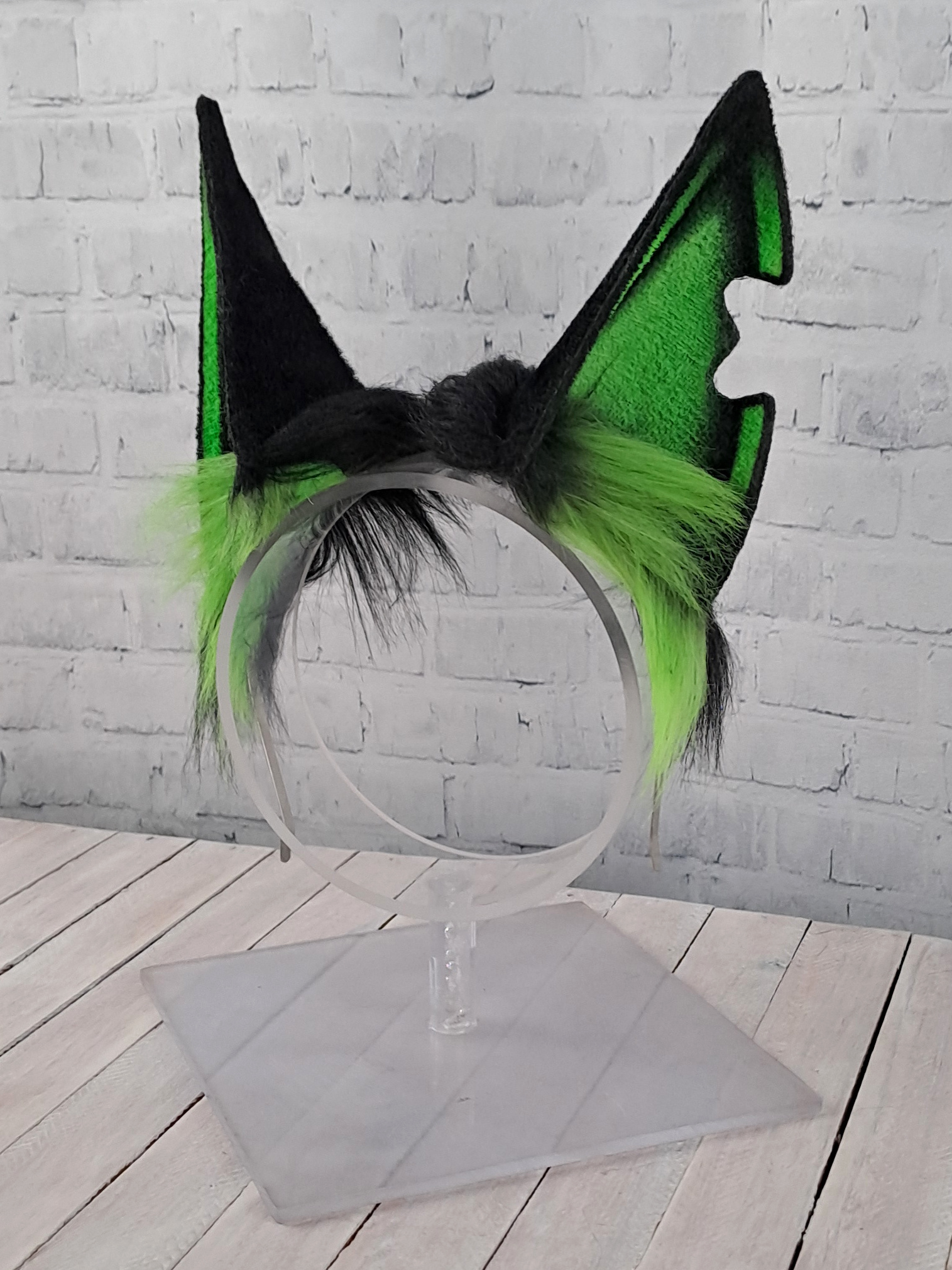 Large Toxic Wolf Ears - Image 4