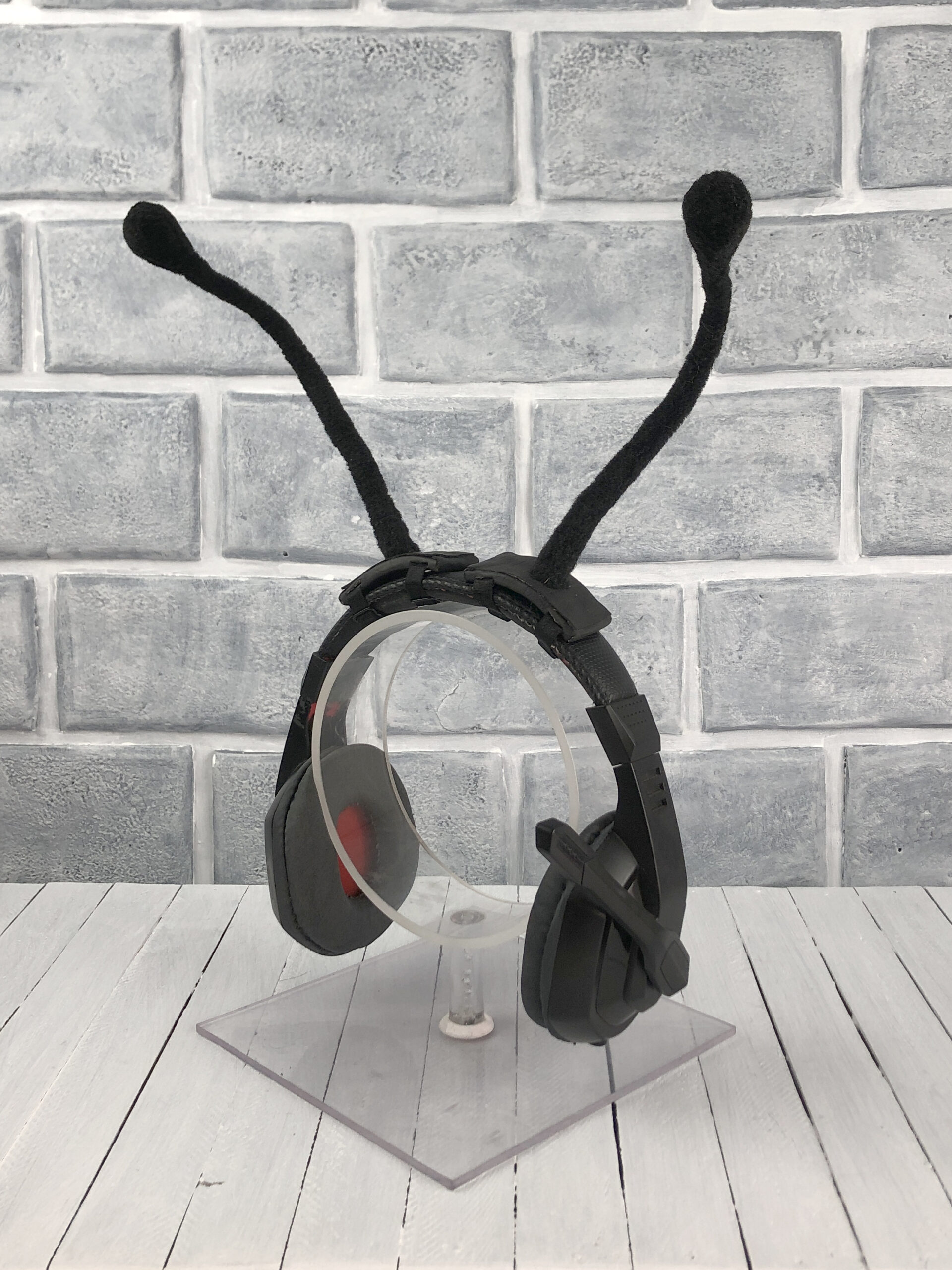 Black Antennae | Headset Adapt - Image 3