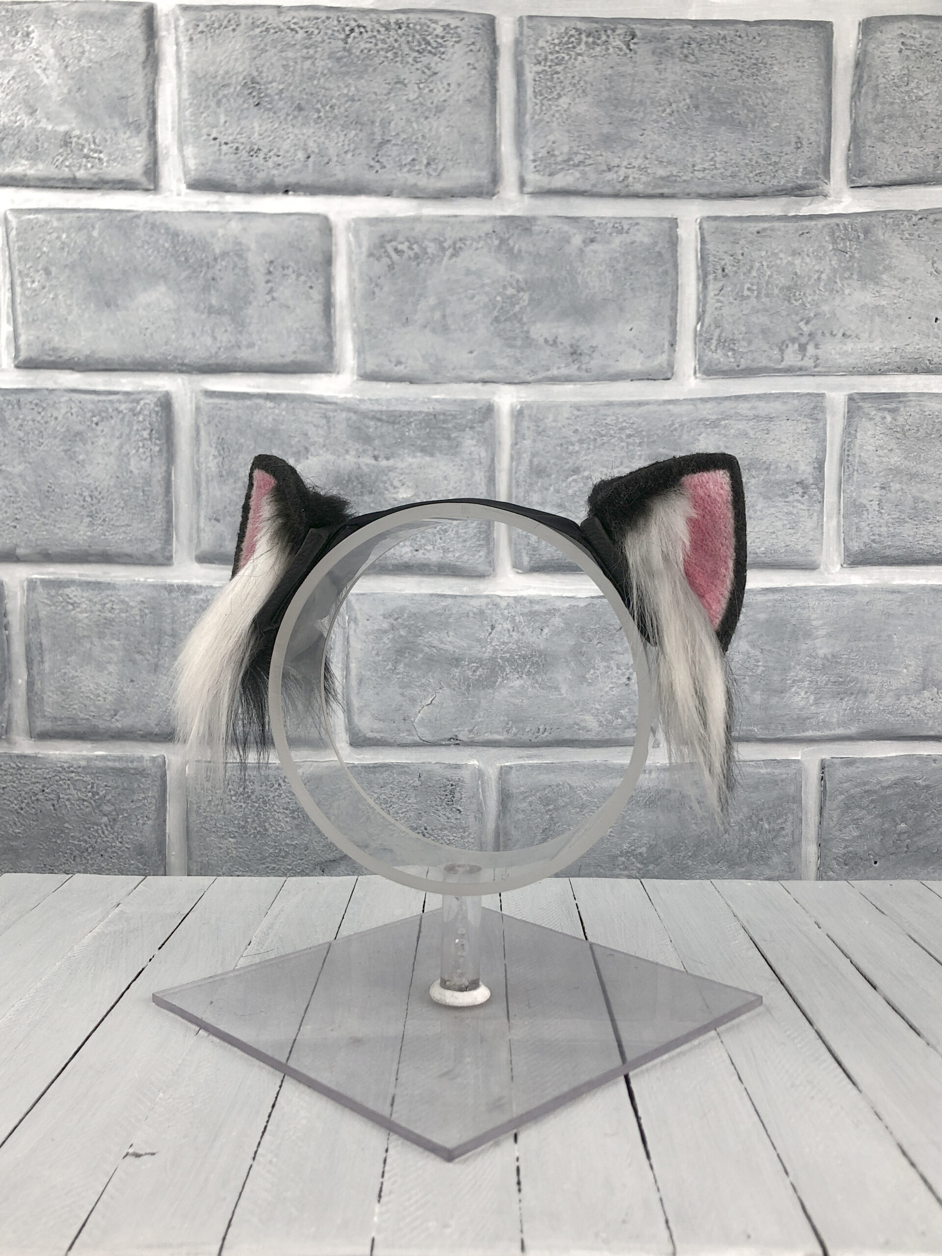 Classic Magnetic Cat Faux Fur Ears - Image 3