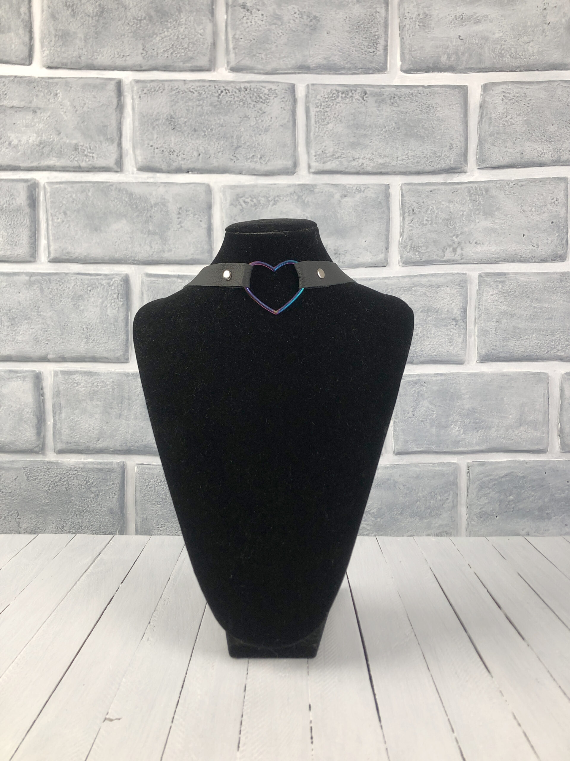 Rainbow Heart Choker | Alt Gear | Collars & Chokers - Image 3